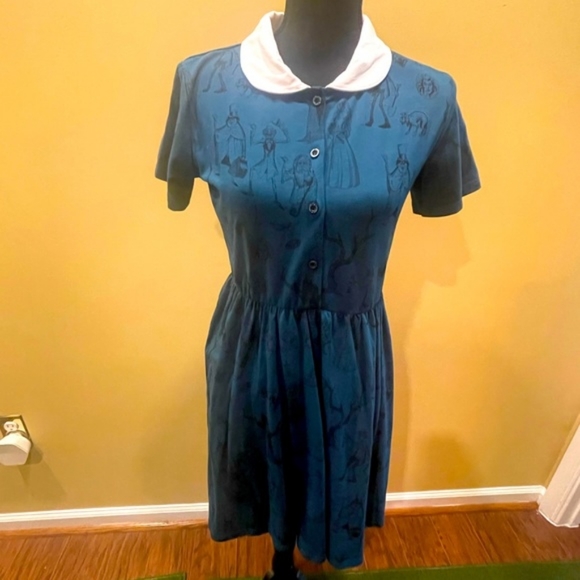Cakeworthy haunted mansion dress - Picture 2 of 3